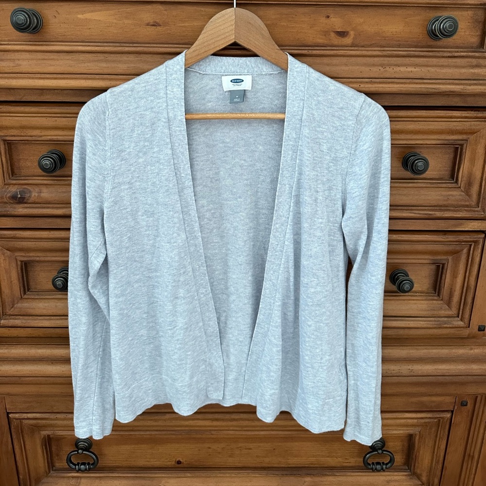 Old Navy light weight, long sleeved cardigan